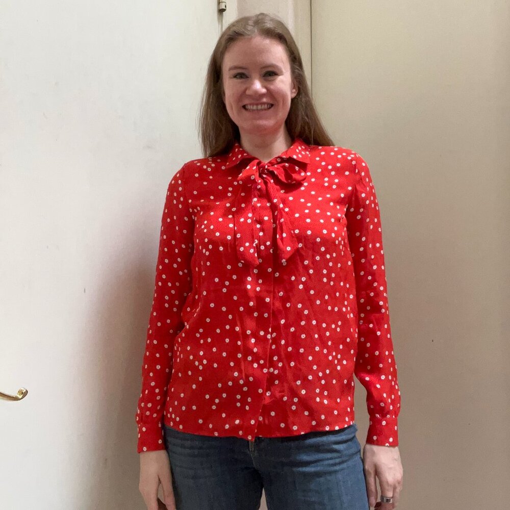 Sézane Red Silk Blouse w/ White Floral Print & Tie Bow | Size 40 (US 8/M)